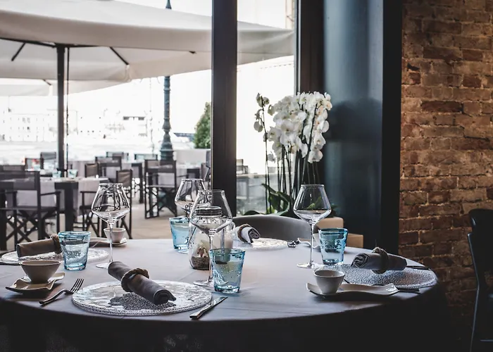 Hilton Molino Stucky Отель