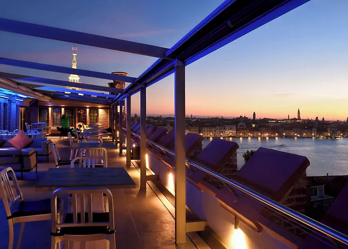 Hotel Hilton Molino Stucky Venice