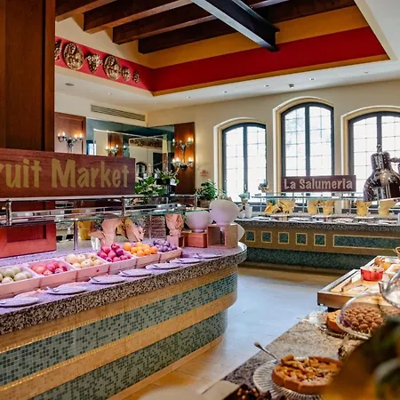 Hilton Molino Stucky Отель