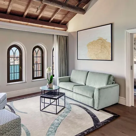 Отель Hilton Molino Stucky Венеция