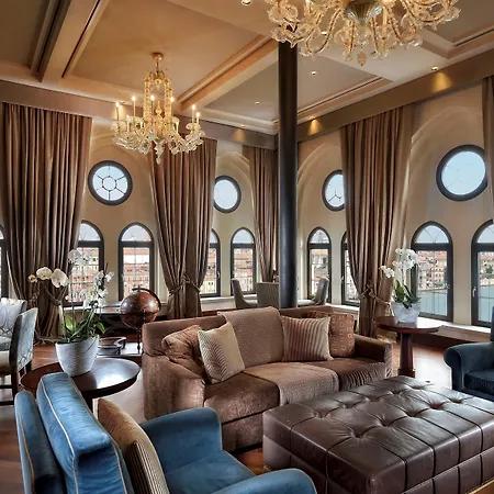Hilton Molino Stucky Hotel