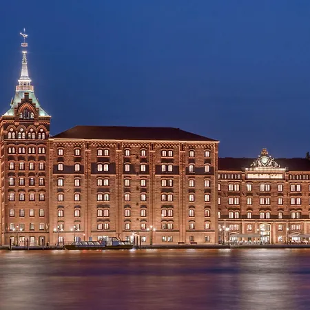 Hotel Hilton Molino Stucky 5*