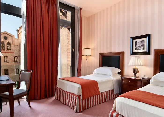 Hilton Molino Stucky מלון