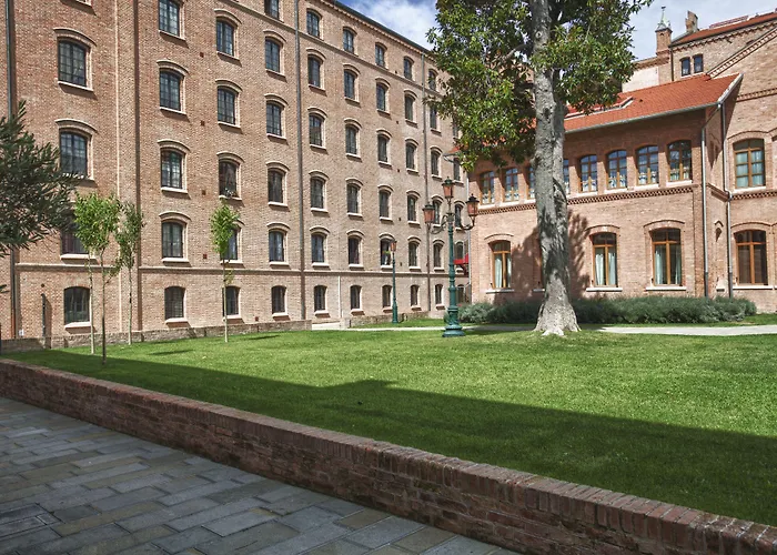 Hilton Molino Stucky מלון 5*